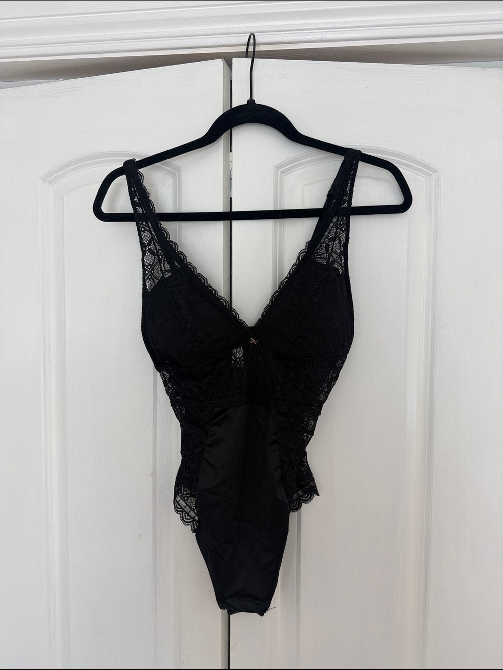 Adrienne Vittadini Black Lace Bodysuit Chemise
